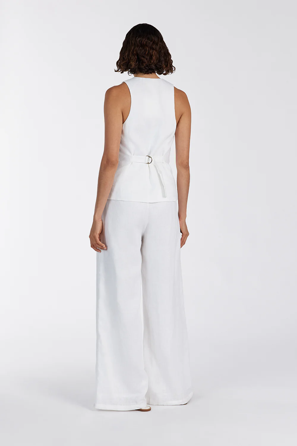 ALONDRA WHITE LINEN VEST - Image 4