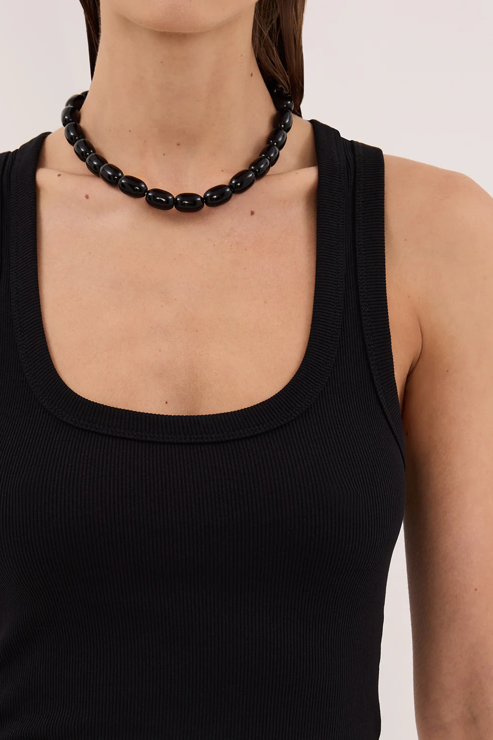 CLARA BLACK SCOOP NECK TANK TOP - Image 5