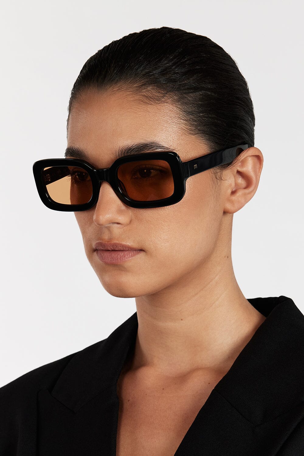 ELISA JOHNSON LEXI GLOSS BLACK LIGHT BROWN LENS SUNGLASSES - Image 5