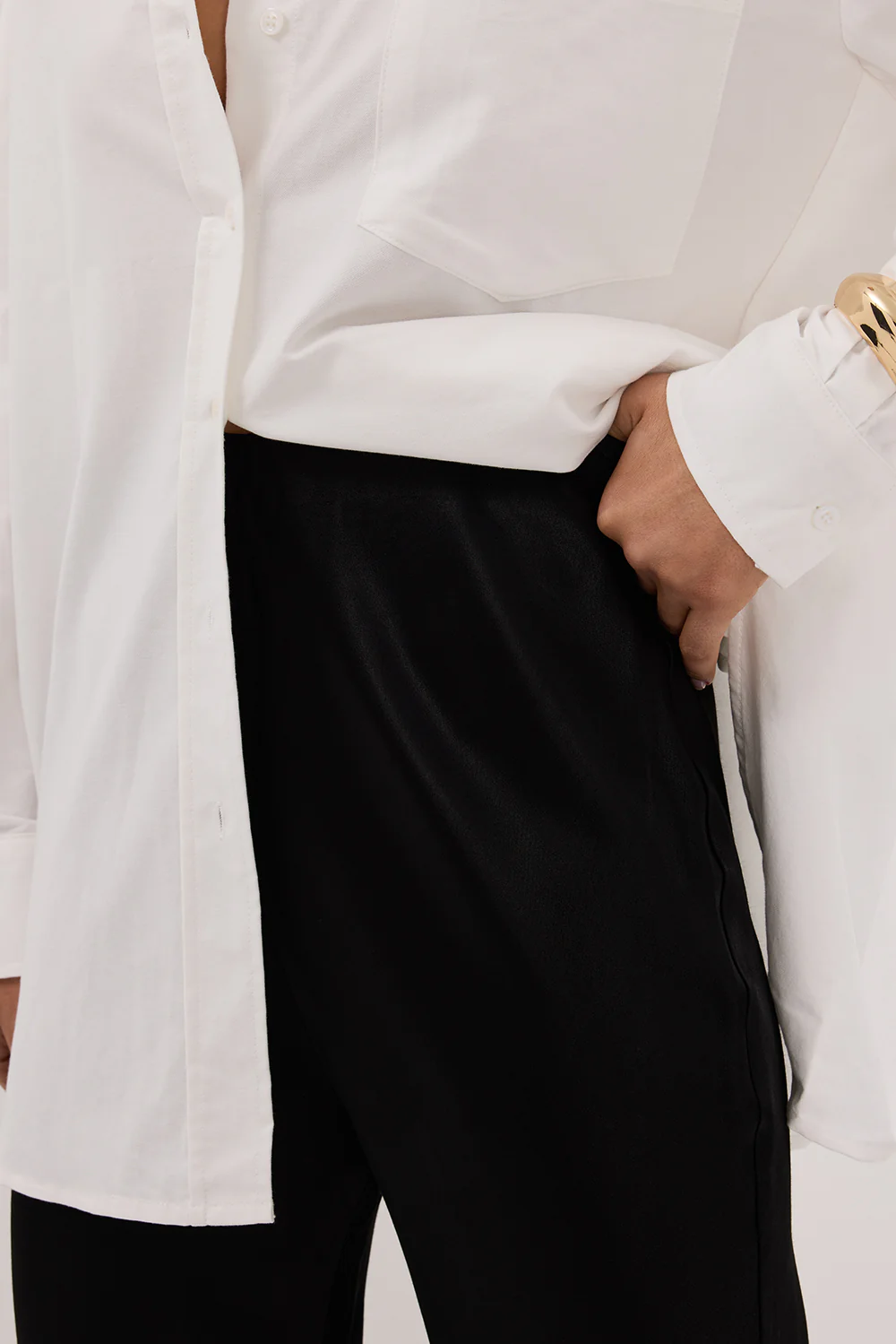 NIKKI BLACK SATIN BIAS PANT - Image 5