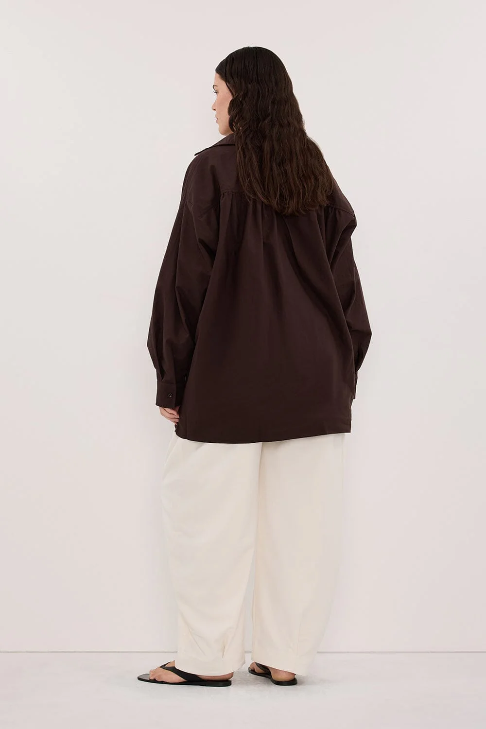 RHEA 2.0 BURNT CHOC OVERSIZED COTTON SHIRT - Image 8