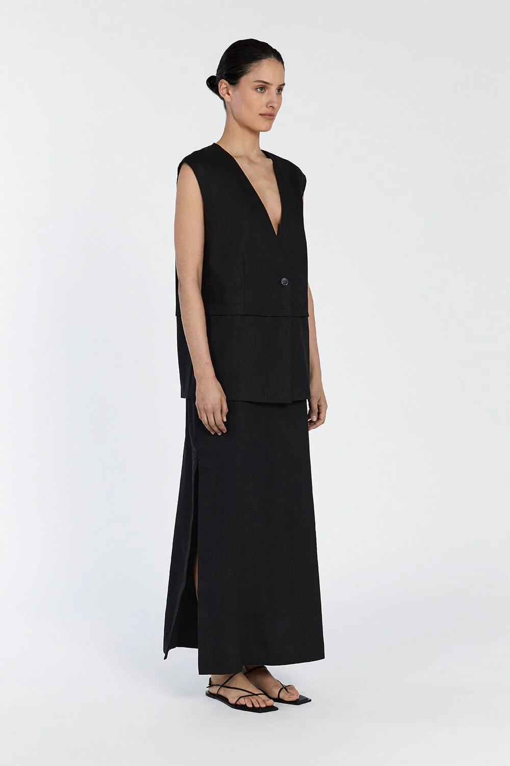 TAYLOR BLACK VEST - Image 3